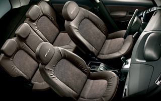 ���[�U����